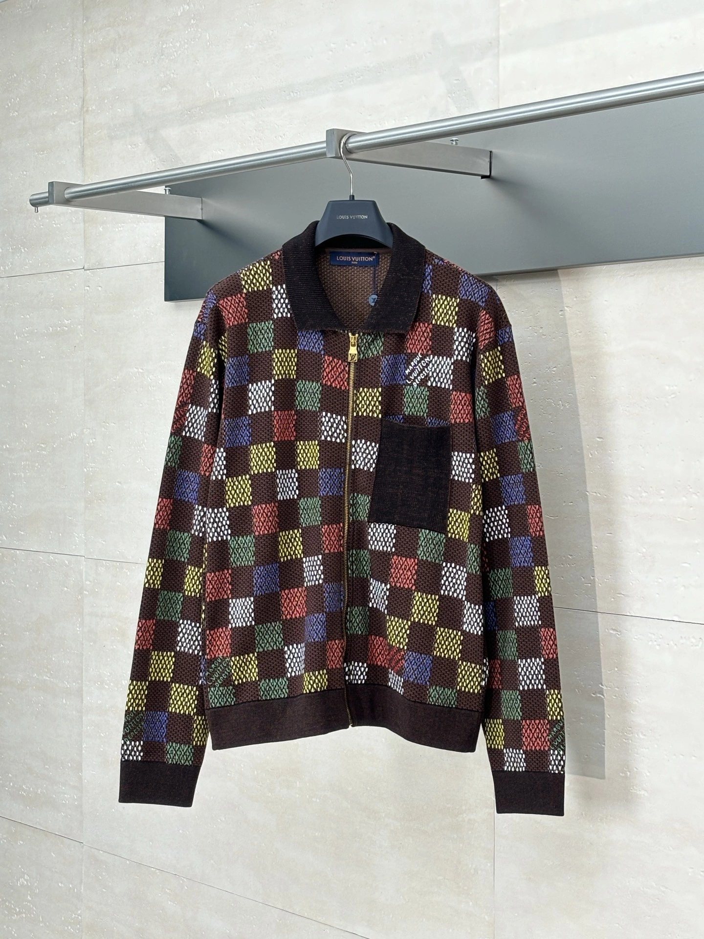 wg.luxury- 8V item:E-F363F1132